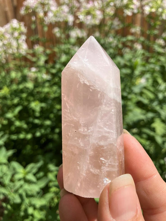 ROSE QUARTZ WAND