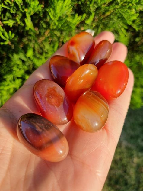 RED CARNELIAN TUMBLE STONES