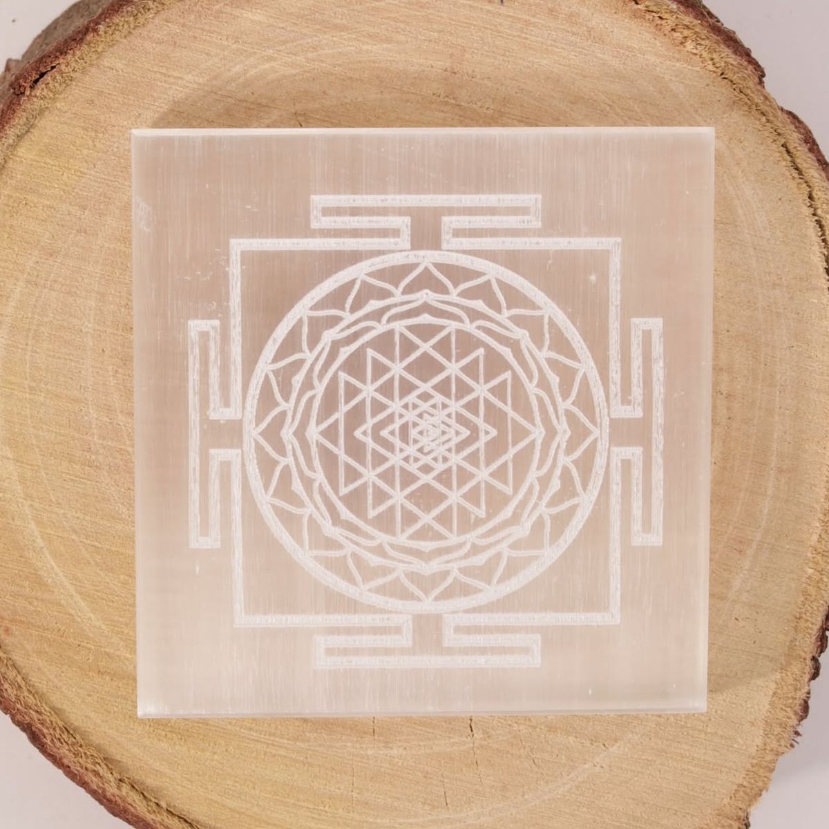 SELENITE PLATE