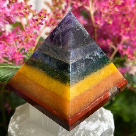 7 CHAKRA PYRAMID