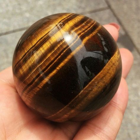 TIGER EYE CRYSTAL BALL